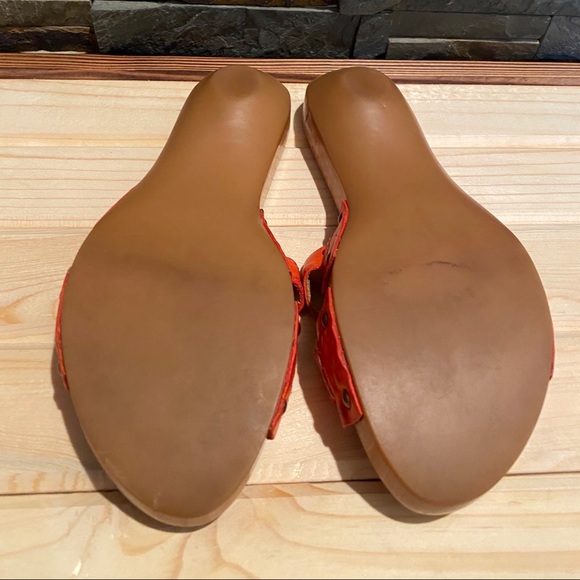 FRYE “Ellie Ring” Leather Slides in gorgeous Coral - Picture 13 of 16